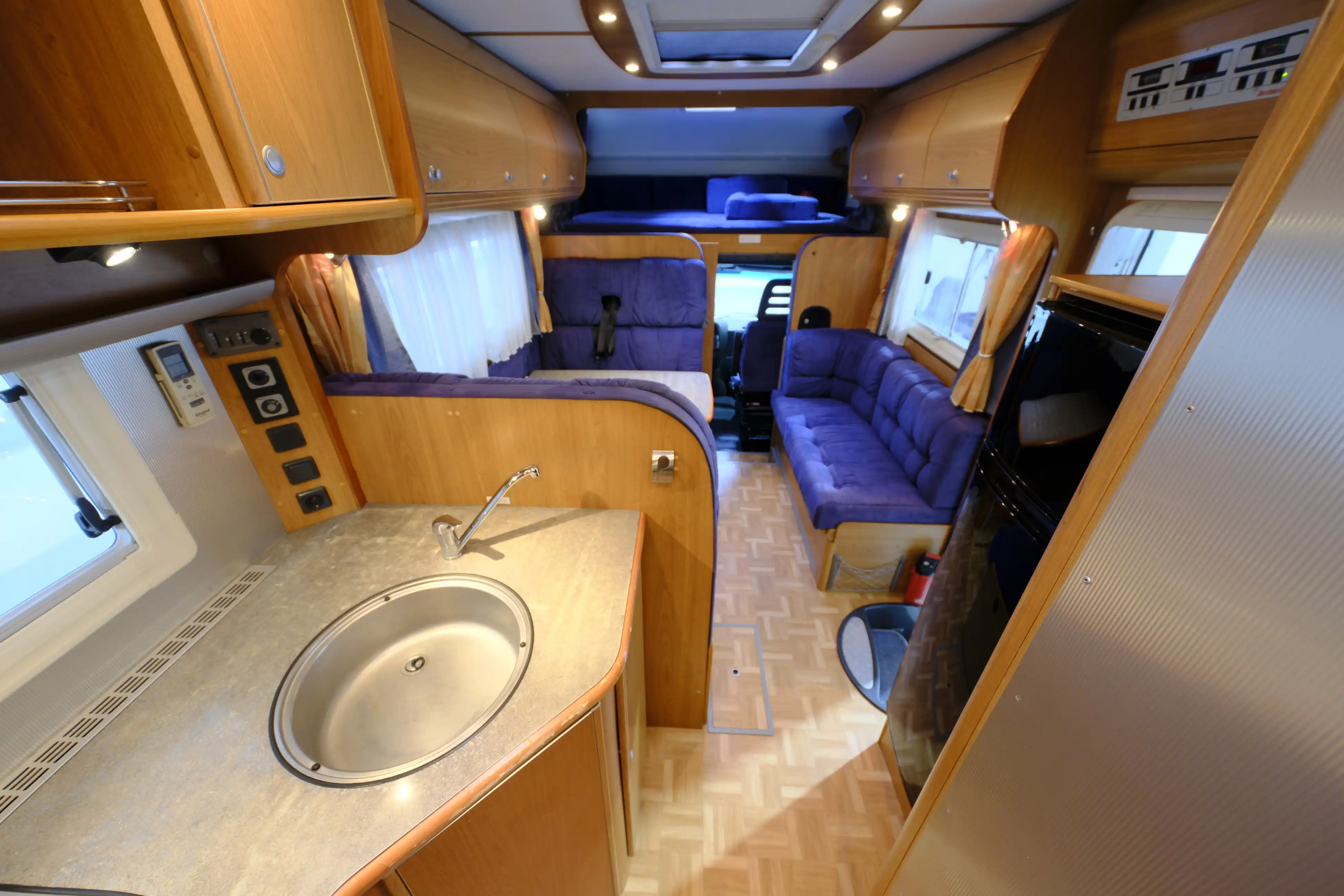 DETHLEFFS Globetrotter A 8000 XXL